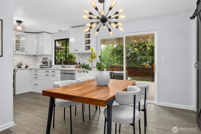 17508 NE 160th Street, Woodinville, WA 98072