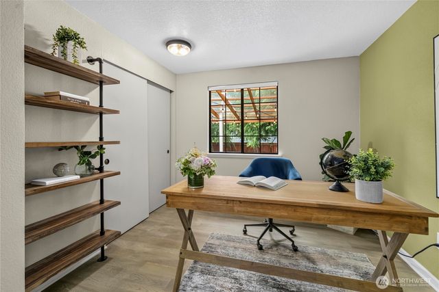 17508 NE 160th Street, Woodinville, WA 98072