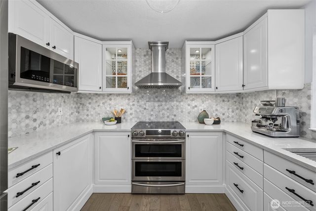 17508 NE 160th Street, Woodinville, WA 98072