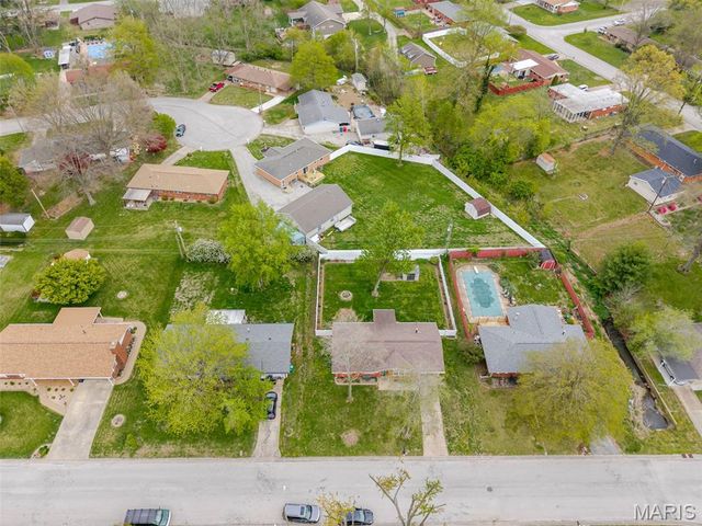 317 Aaron Drive, Belleville, IL 62220