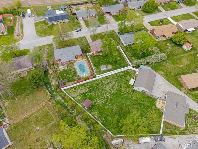 317 Aaron Drive, Belleville, IL 62220