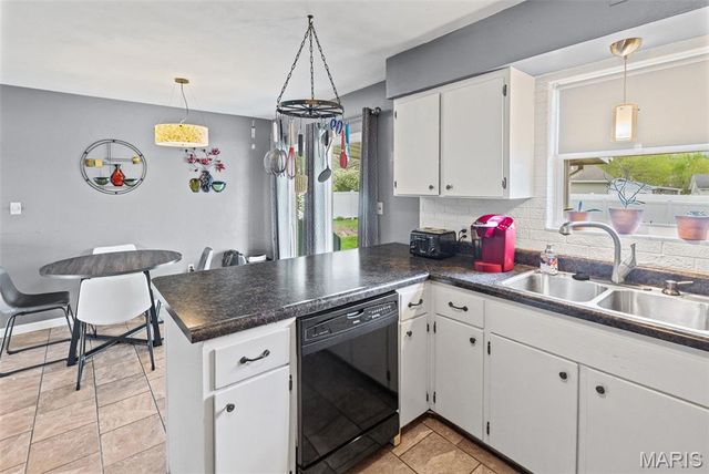 317 Aaron Drive, Belleville, IL 62220