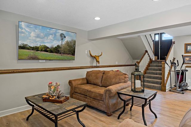 21570 France Boulevard, Credit River Twp, MN 55044