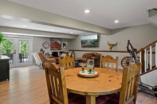 21570 France Boulevard, Credit River Twp, MN 55044