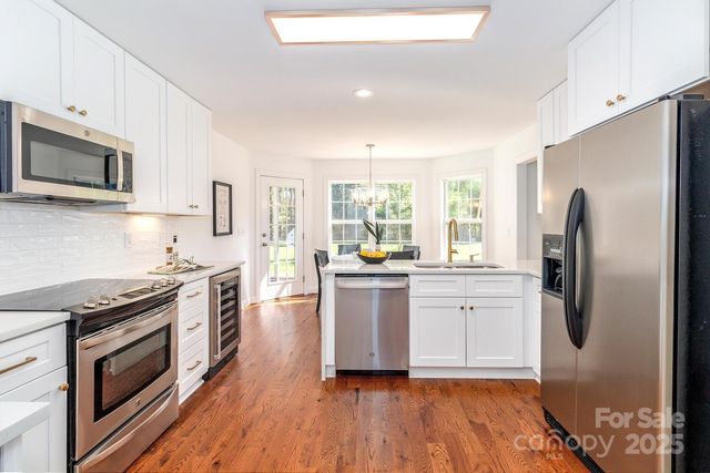 444 Cottonfield Circle, Waxhaw, NC 28173