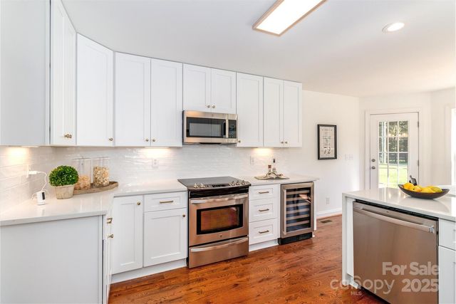 444 Cottonfield Circle, Waxhaw, NC 28173