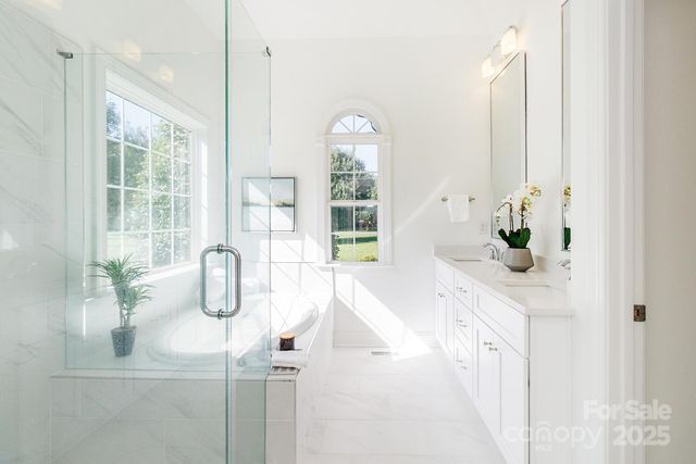 444 Cottonfield Circle, Waxhaw, NC 28173