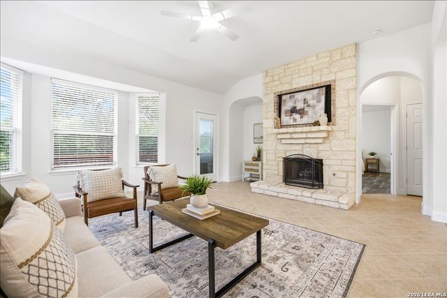 3331 Brooktree Ct, San Antonio, TX 78261