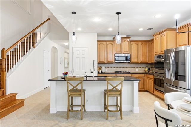 3331 Brooktree Ct, San Antonio, TX 78261