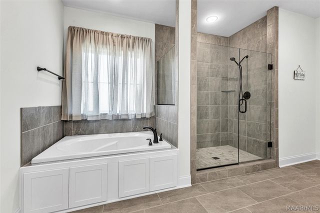 415 Midland Drive, Wetumpka, AL 36093