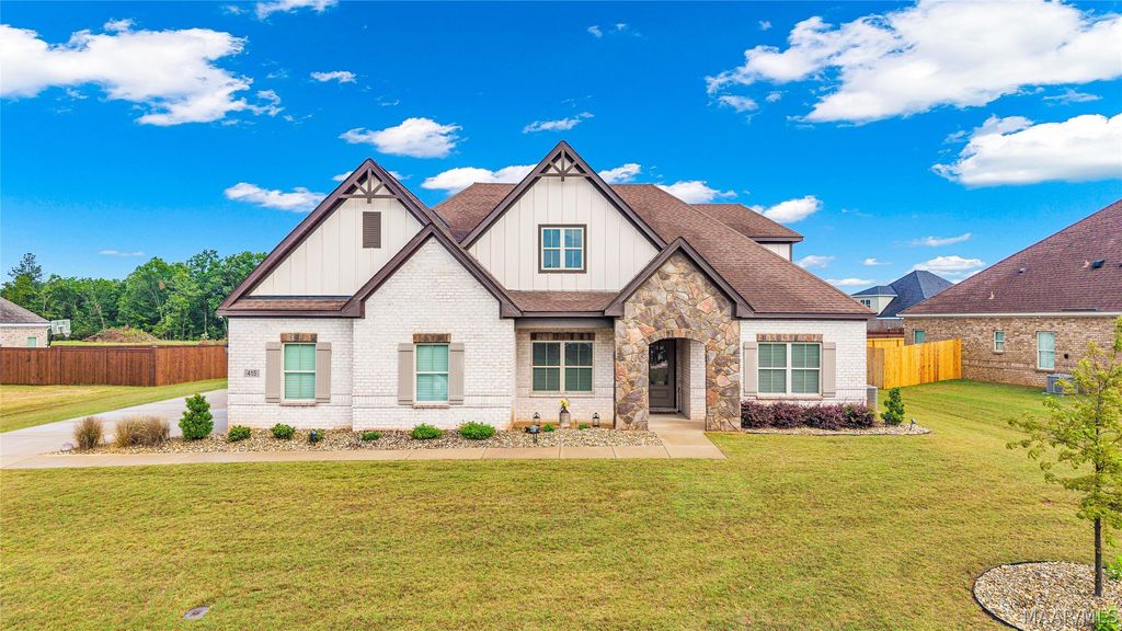 415 Midland Drive, Wetumpka, AL 36093