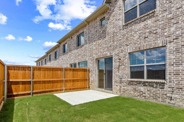 4623 Hawks Trail, Oak Point, TX 75068