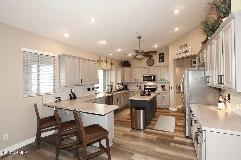 Image 11 of property listing at 1105 N 110TH Street, Mesa, AZ 85207