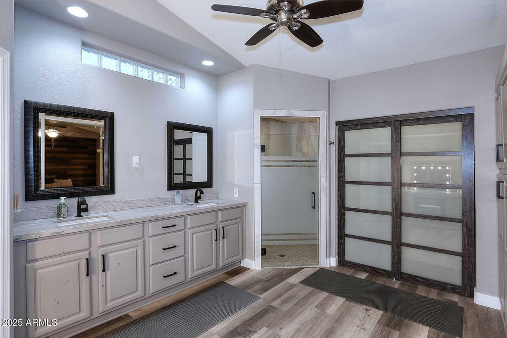 Image 14 of property listing at 1105 N 110TH Street, Mesa, AZ 85207