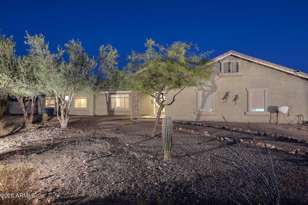 Image 32 of property listing at 1105 N 110TH Street, Mesa, AZ 85207