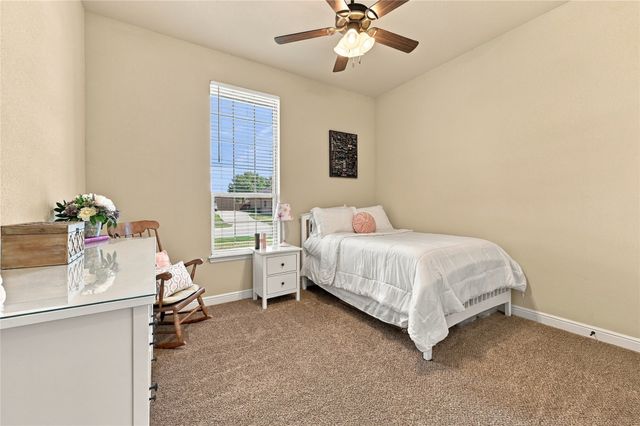 317 Covington Lane, Ovilla, TX 75154