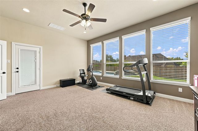 317 Covington Lane, Ovilla, TX 75154