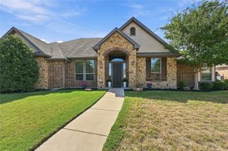 317 Covington Lane, Ovilla, TX 75154