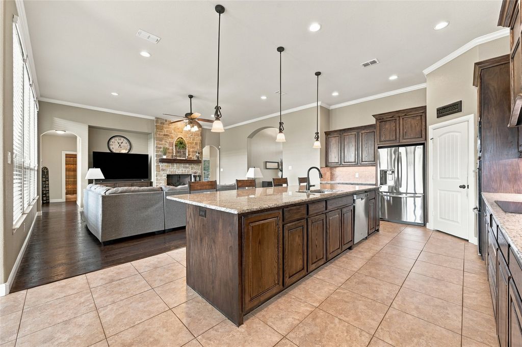 317 Covington Lane, Ovilla, TX 75154 — photo 4