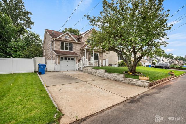 230 mcfarlane Road, Colonia, NJ 07067