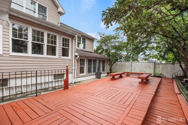 230 mcfarlane Road, Colonia, NJ 07067