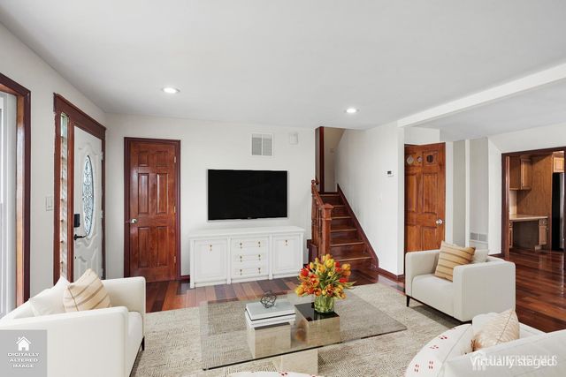 230 mcfarlane Road, Colonia, NJ 07067
