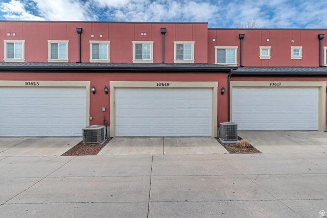 10619 S OQUIRRH LAKE RD, South Jordan, UT 84009