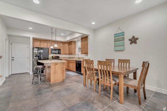 10619 S OQUIRRH LAKE RD, South Jordan, UT 84009