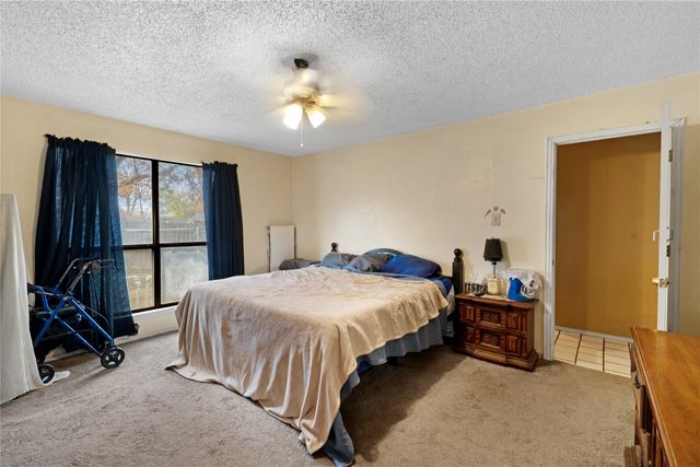 5711 Kingstree Court, Arlington, TX 76017