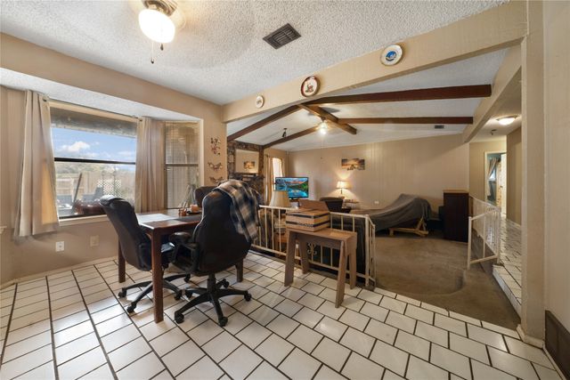 5711 Kingstree Court, Arlington, TX 76017