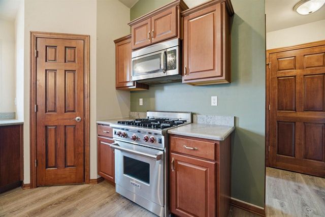 N2369 HOLY HILL DRIVE, Greenville, WI 54942