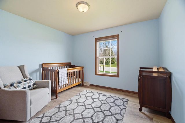 N2369 HOLY HILL DRIVE, Greenville, WI 54942
