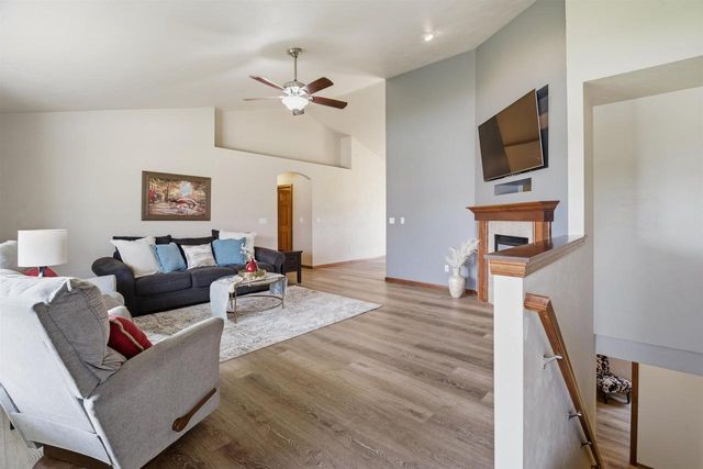 N2369 HOLY HILL DRIVE, Greenville, WI 54942
