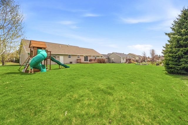 N2369 HOLY HILL DRIVE, Greenville, WI 54942
