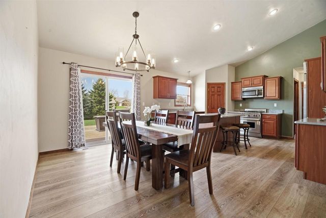 N2369 HOLY HILL DRIVE, Greenville, WI 54942