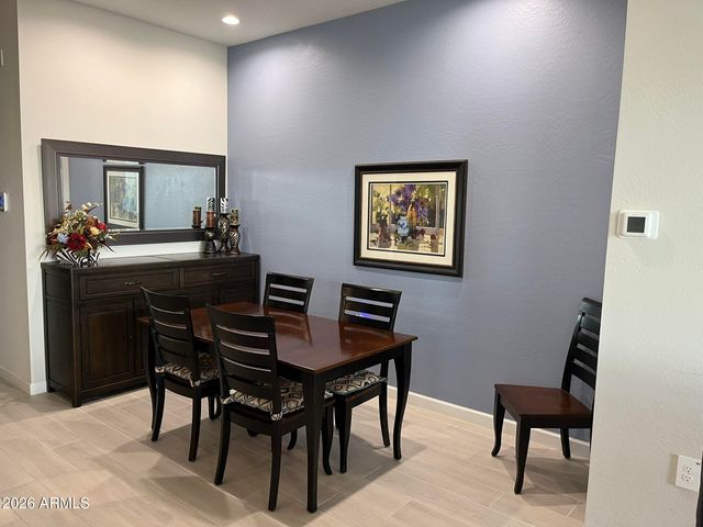 10544 W HARMONY Lane, Peoria, AZ 85382