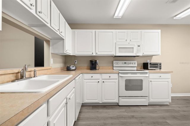 3604 KINGSWOOD COURT, Clermont, FL 34711