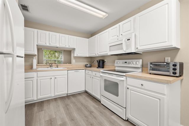 3604 KINGSWOOD COURT, Clermont, FL 34711