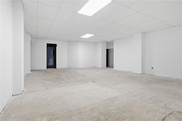 407 Commerce Street, Wilmerding, PA 15148