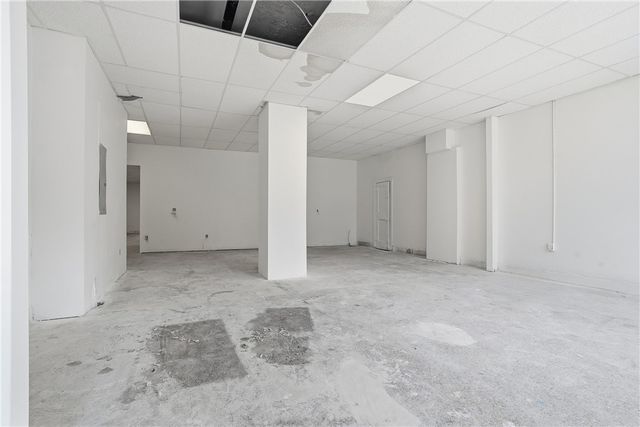 407 Commerce Street, Wilmerding, PA 15148