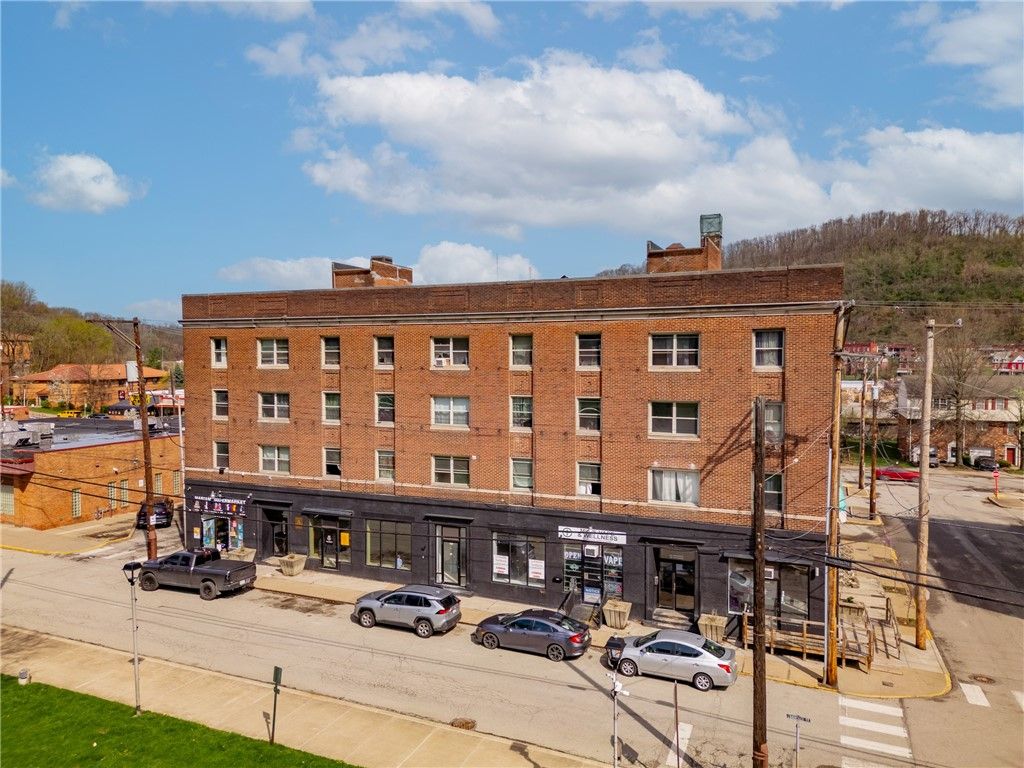 407 Commerce Street, Wilmerding, PA 15148