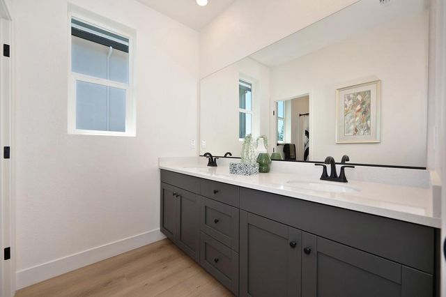 1002 Utah Dr, Placerville, CA 95667