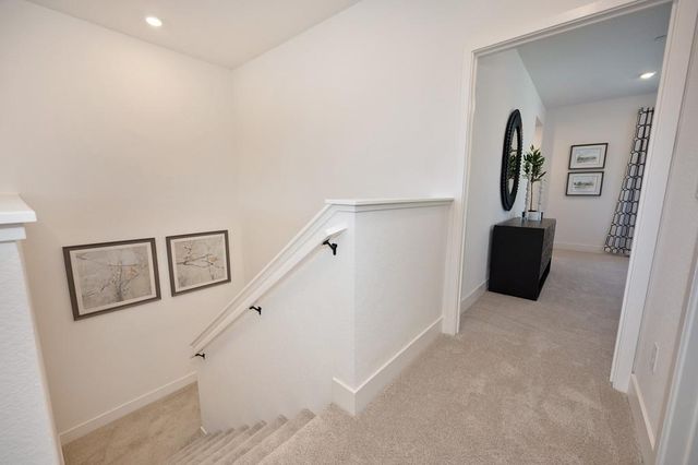 1002 Utah Dr, Placerville, CA 95667