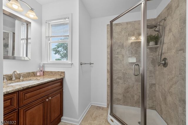 99 Clyde Ave, Woodbridge Twp., NJ 08861