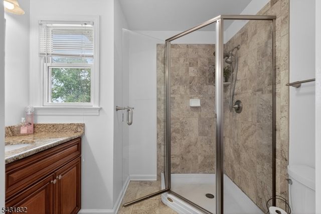 99 Clyde Ave, Woodbridge Twp., NJ 08861