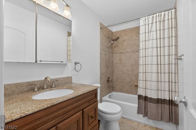 99 Clyde Ave, Woodbridge Twp., NJ 08861