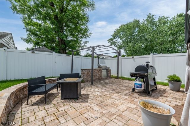 99 Clyde Ave, Woodbridge Twp., NJ 08861