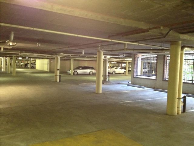 800 DAKOTA AVENUE 238, Tampa, FL 33606