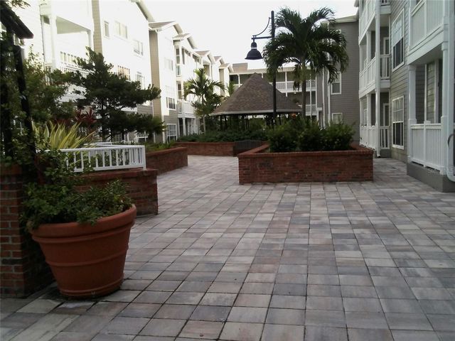 800 DAKOTA AVENUE 238, Tampa, FL 33606