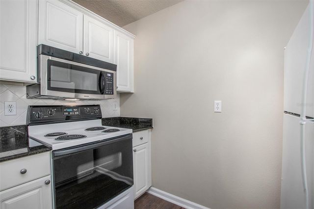 800 DAKOTA AVENUE 238, Tampa, FL 33606